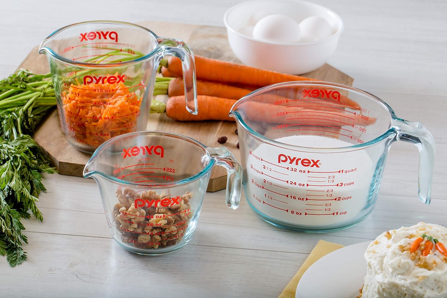 Pyrex Glass Measuring Cup Set (3-Piece, Microwave and Oven Safe), Clear: Kitchen & Dining