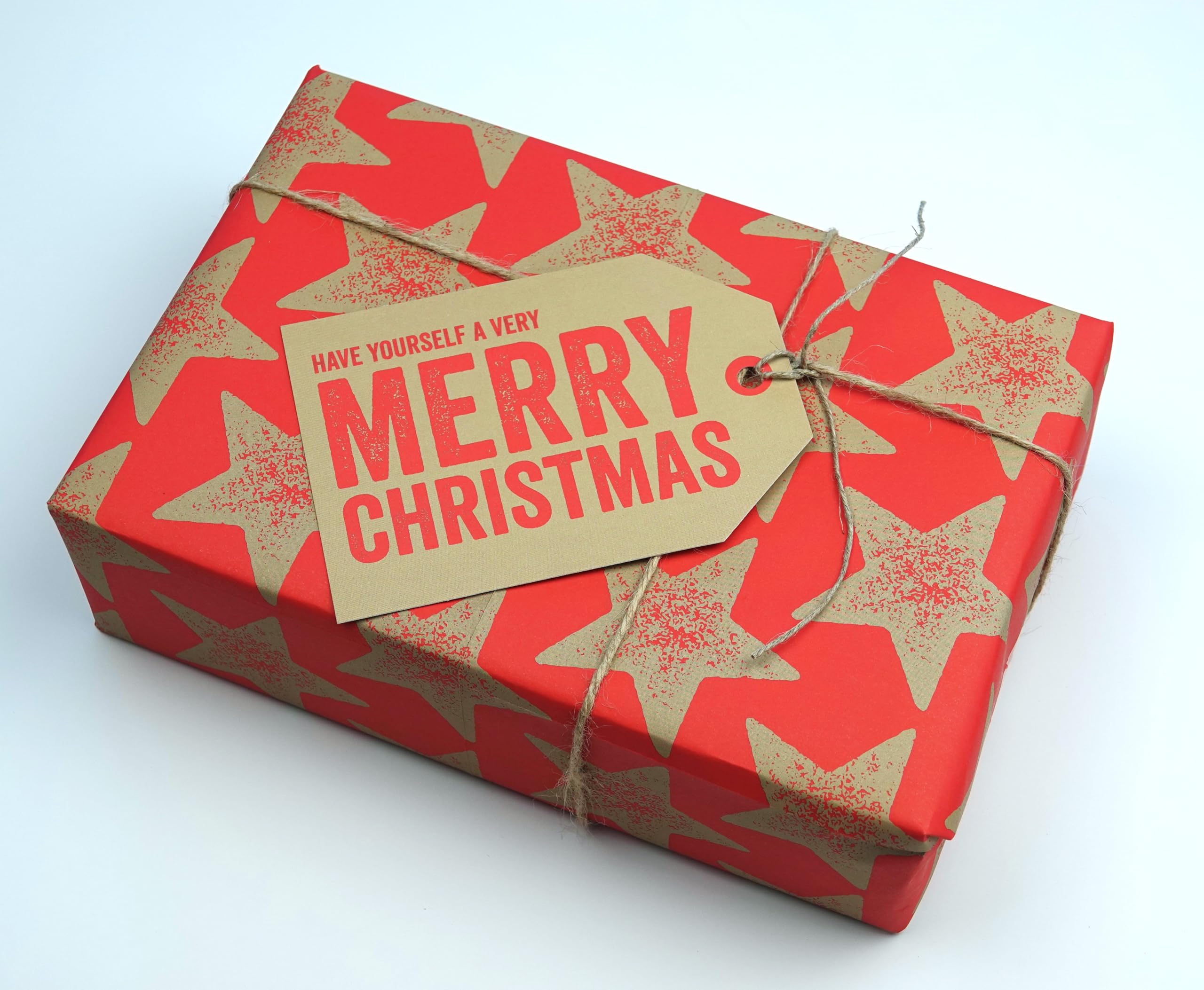 Wrapt Giant XXL Christmas Tags - 12 Pack, 10x15cm - Christmas Presents Labels with String, Wrapping - Recyclable - Made in UK from Sustainably Sourced Materials (Merry Christmas) — image 1