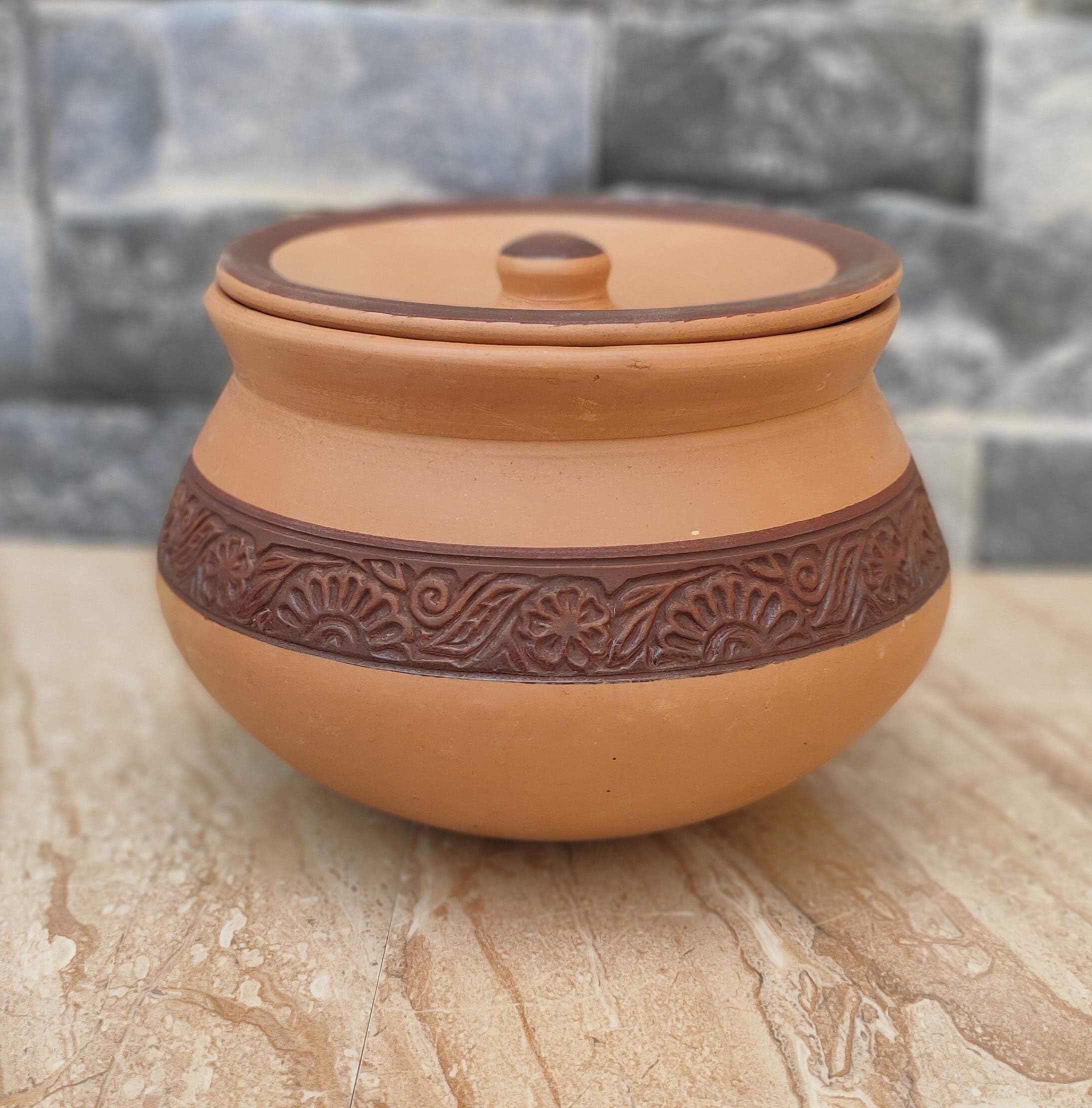 Viktaay Crafts India Earthenware Handi With Lid (1.2 Liters) Brown