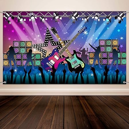 Amazon カラオケパーティーデコレーション用品 大型ファブリックロックスターバケーション パーティー背景バナー ロックンロールパーティー装飾 ロックスターバナー背景 72 8 X 43 3インチ パーティーグッズ おもちゃ