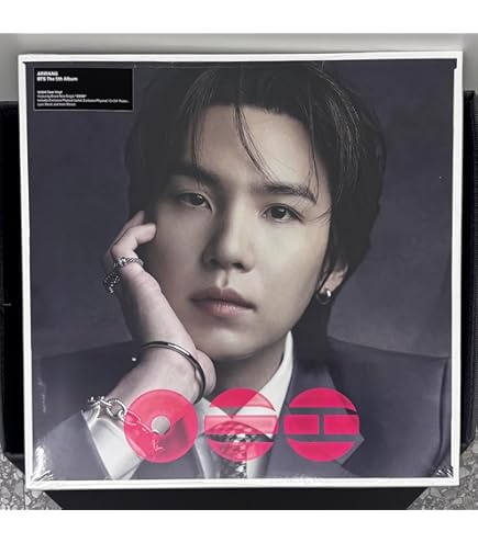 Amazon.com: The 5th NEW Album ARIRANG Deluxe Vinyl (B&W Ver