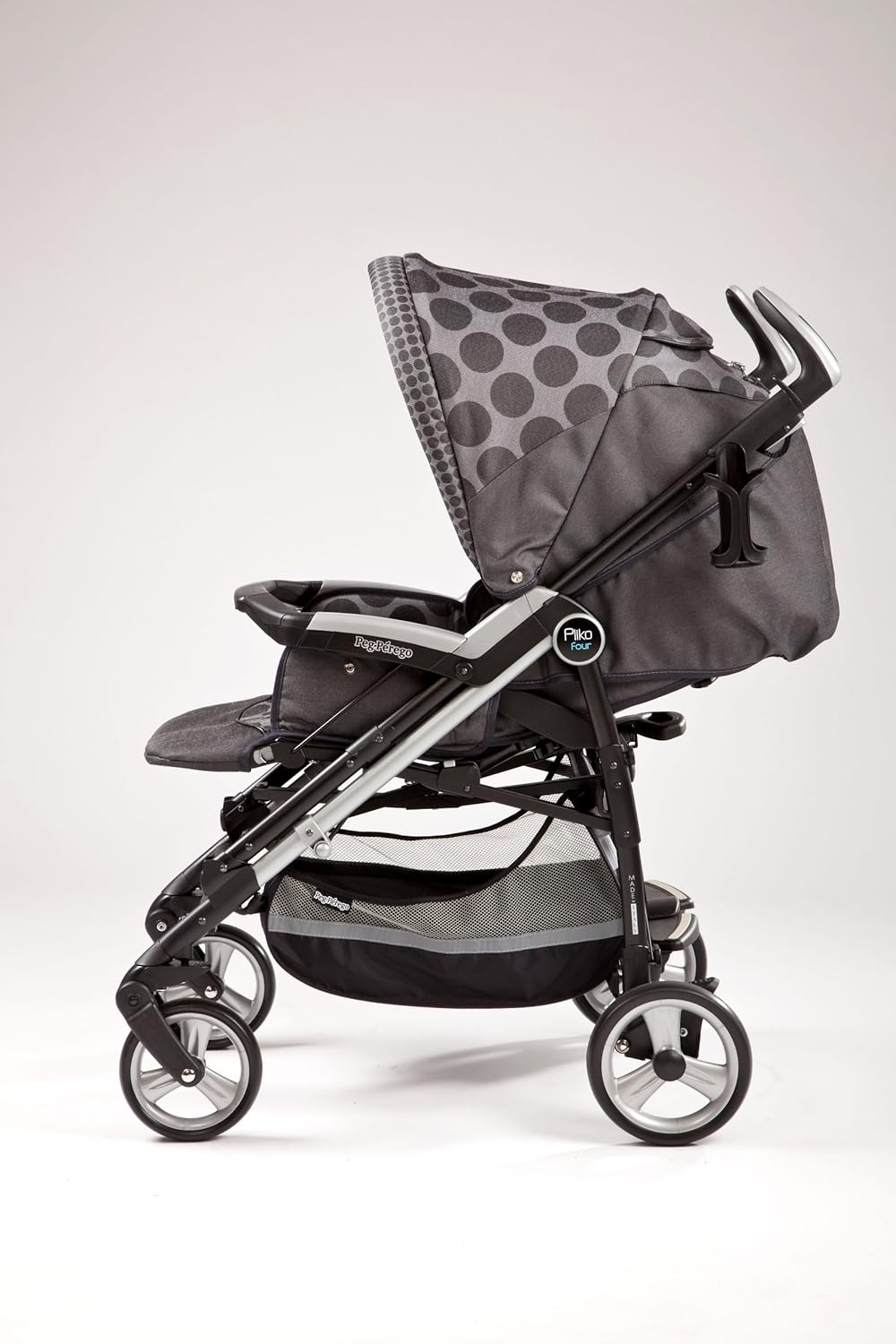 poussette peg perego pliko four