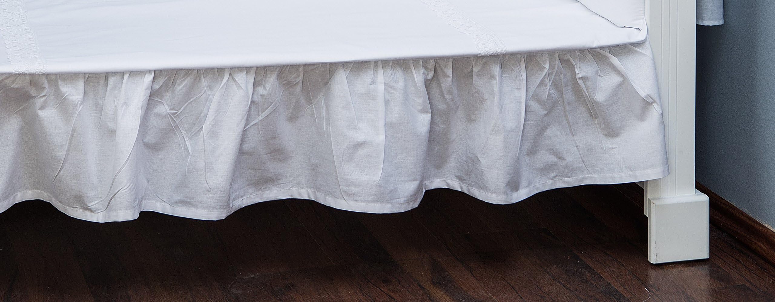 Vizaro - Mattress ruffle - bed skirt to decorate the children's cradle 70 x 140 cm - 100% pure tree wool - made in the EU - ÖkoTex - safe product - K. White embroidery