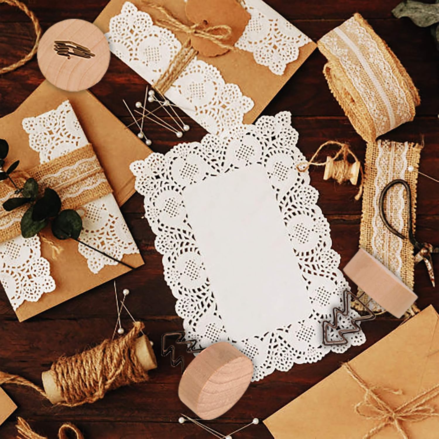 ADXCO 12 Pack Christmas Party Decoration Card Holders Wooden Base Card Holders Rustic Iron Wire Picture Picks Clip Holder Picture Memo Note Photo Clip for Wedding Office Christmas Table Decorations: Kitchen & Dining