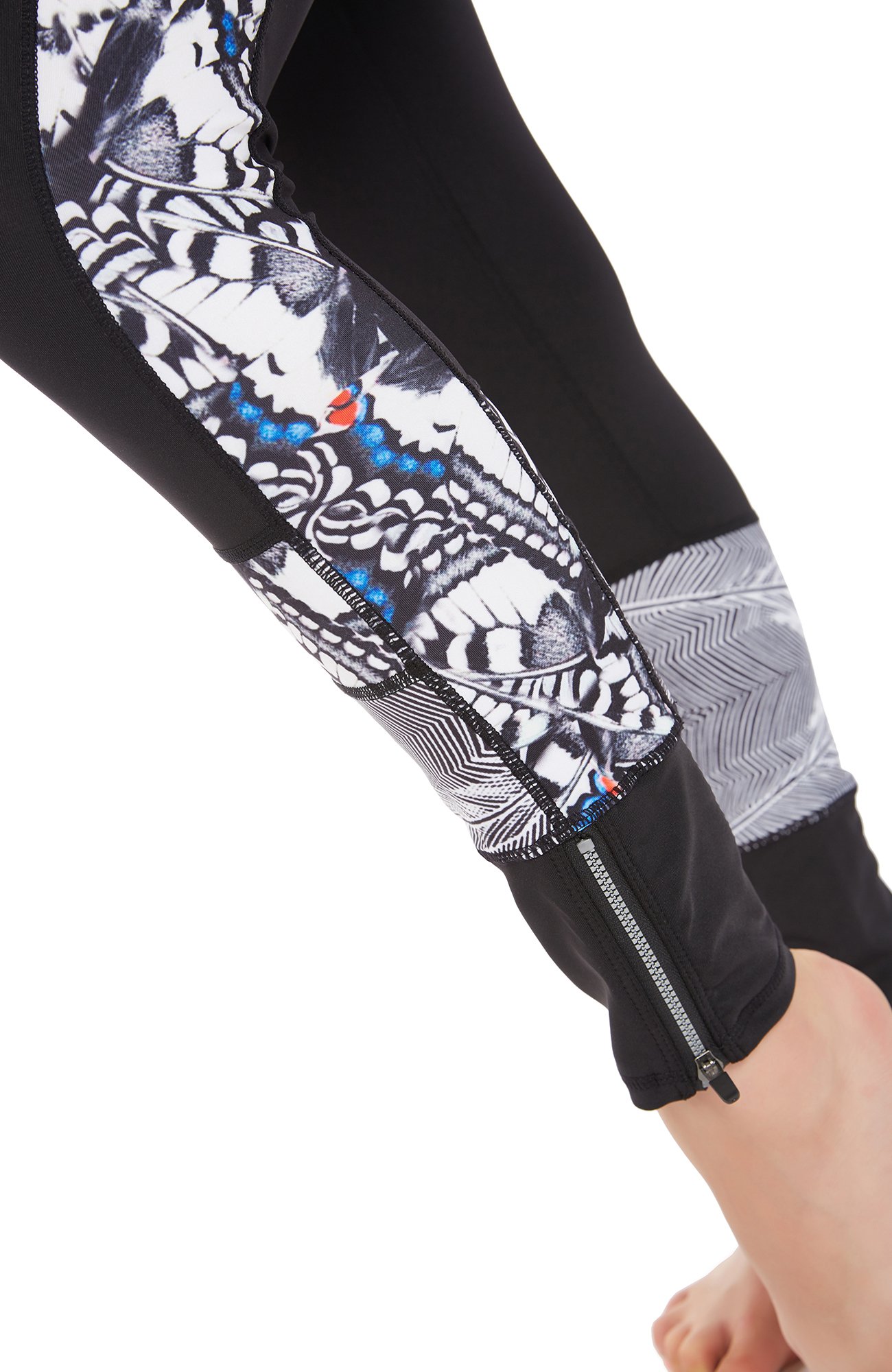 icyzone Women\'s Activewear Printed Sports Running Yoga Tights Legging with Pocket (L, Butterfly)