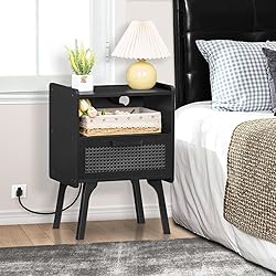 Lerliuo Rattan Nightstands Set of 2 with Charging