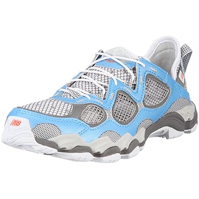 new balance water shoes mens