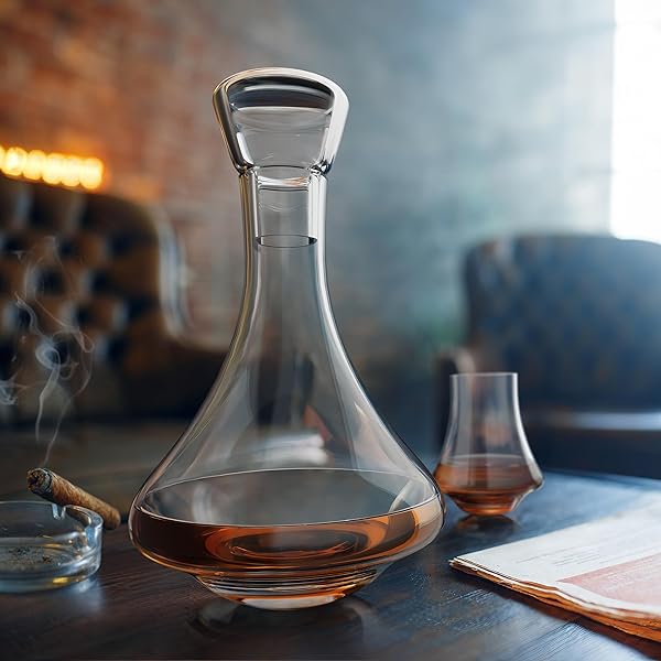 FINAL TOUCH REVOLVE SPINNING & ROTATING SPIRITS DECANTER – SWIRLING MOTION, ANTI-TIP DESIGN, LEAD-FREE CRYSTAL, IDEAL FOR GIN, RUM, WHISKEY & MORE, 750 ML (25 OZ) (LFG6100)
