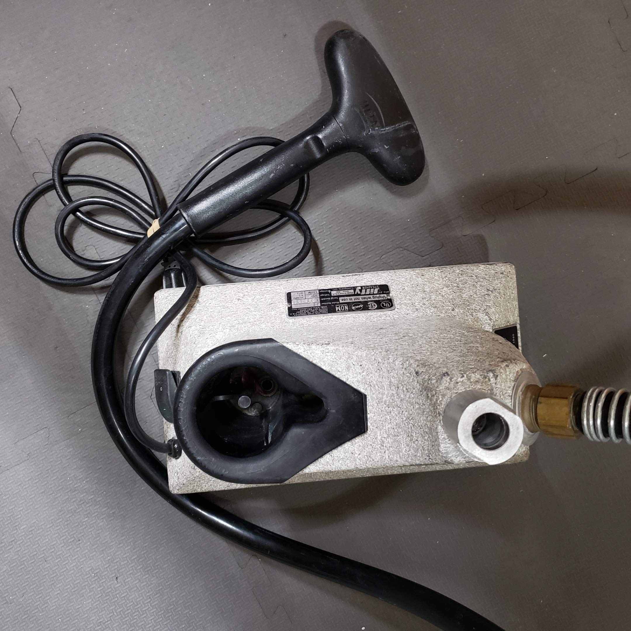 J2 Jiffy Garment Steamer with Plastic Steam Head, 120 Volt Buy