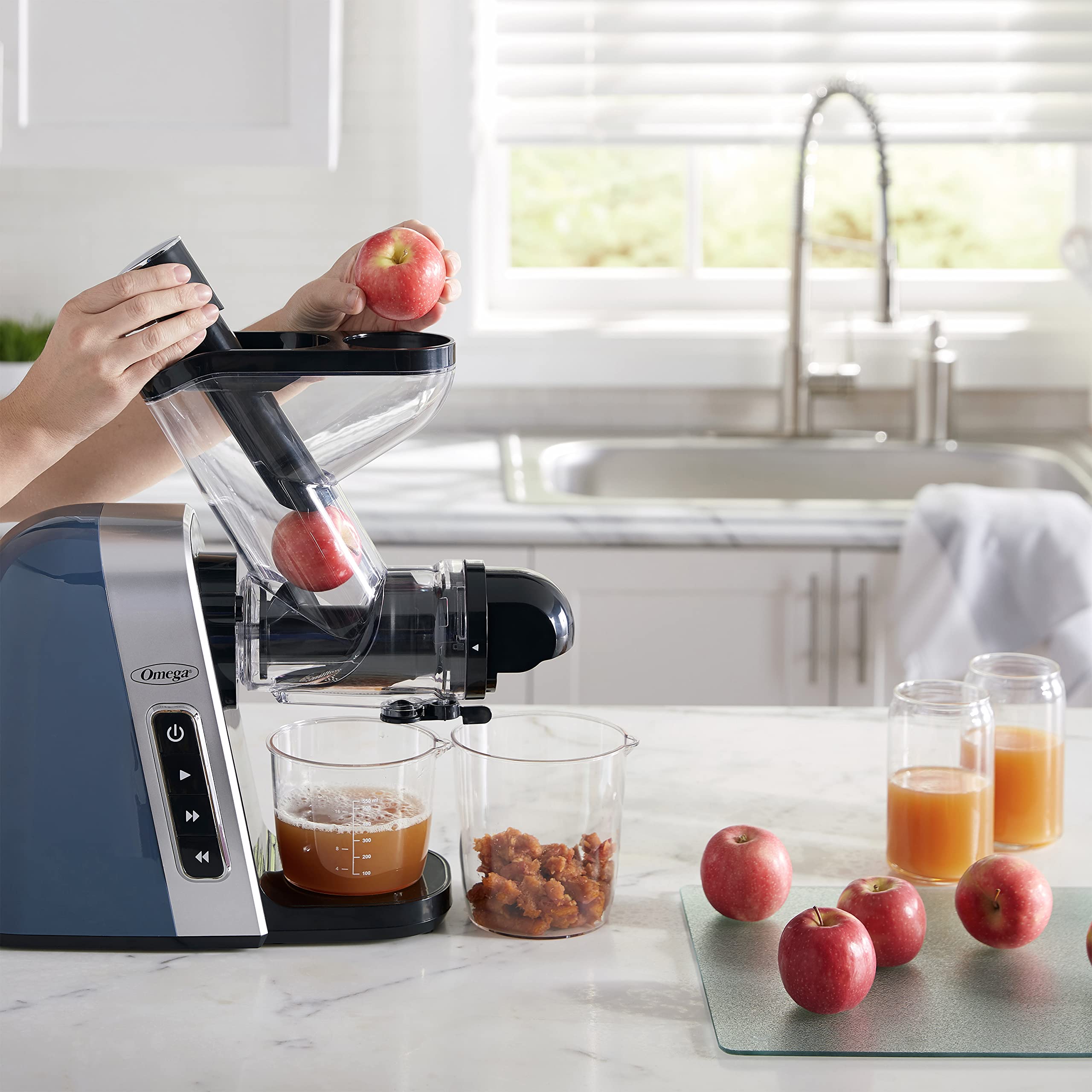 Omega Cold Press Juicer Machine, Vegetable and Fruit Juice Extractor, BPA Free, Slow Masticating High Juice Yield with Wide Mouth Chute, 200-Watt, Blue