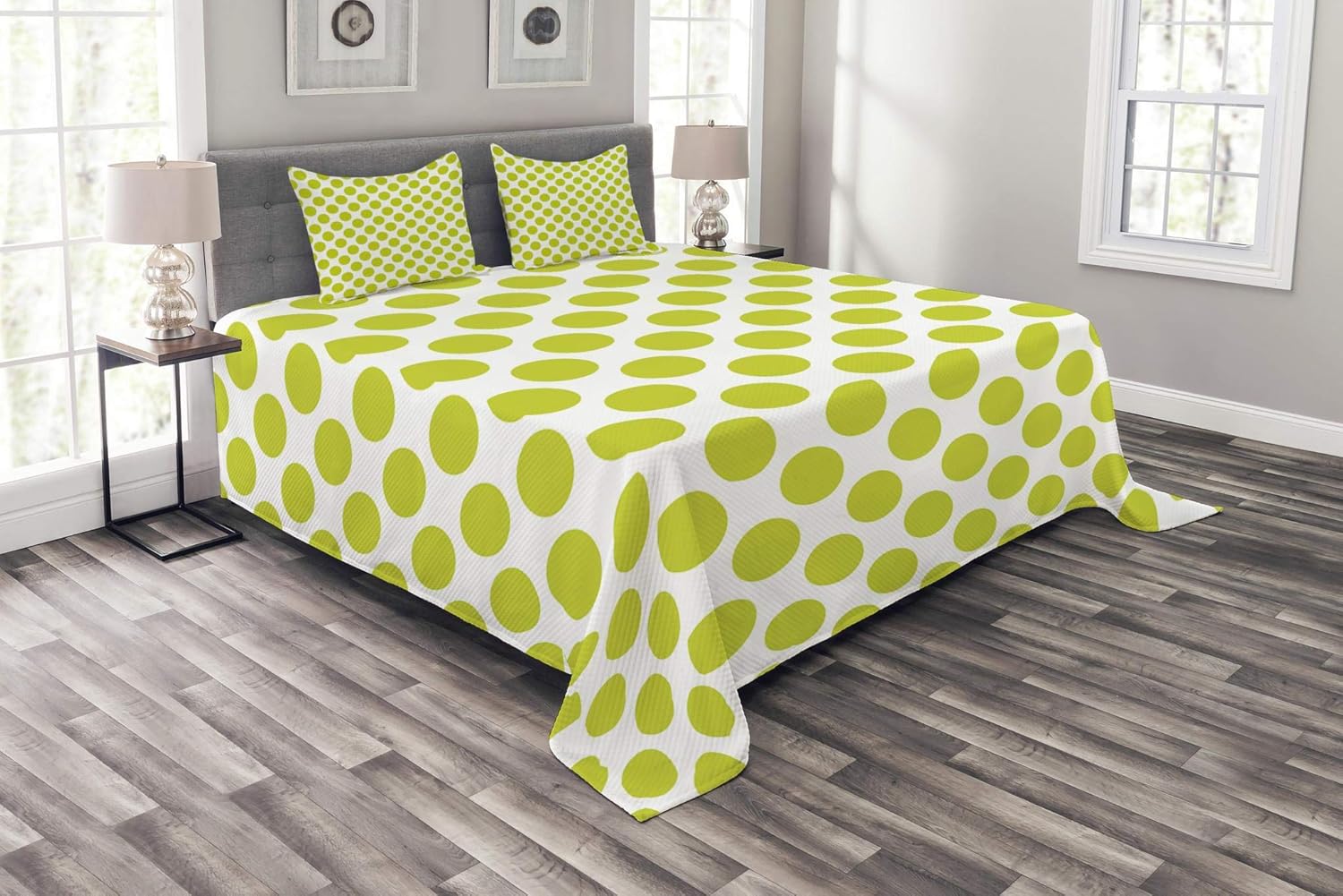 Ambesonne Lime Green Bedspread, Nostalgic Polka Dots Style Large Circles Girlish Vintage Rounds Pattern, Decorative Quilted 3 Piece Coverlet Set with 2 Pillow Shams, Queen Size, Apple Green