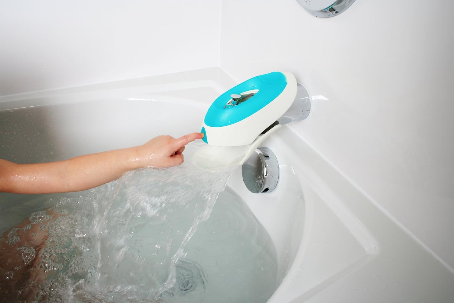 Boon Flo Water Deflector & Faucet Cover with Bubble Bath Dispenser, Blue : Bathtub Faucet And Fixture Bumpers : Baby