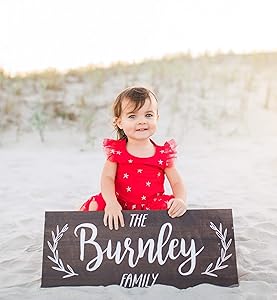 Family Name Sign, Last Name Sign for Home Decor Christmas or Wedding Gift or Anniversary Gift, Wooden Style Wood Plaque