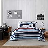 Nautica - Queen Comforter Set, Soft Woven Bedding with a Lightweight for Year Round Comfort, 5 Piece Bed Set with Matching Pillowcases & Bonus Throw Pillows (Colton Blue)