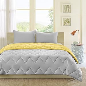 Intelligent Design Trixie All Season Reversible Down Alternative Comforter Mini Set, Full/Queen, Yellow/Grey