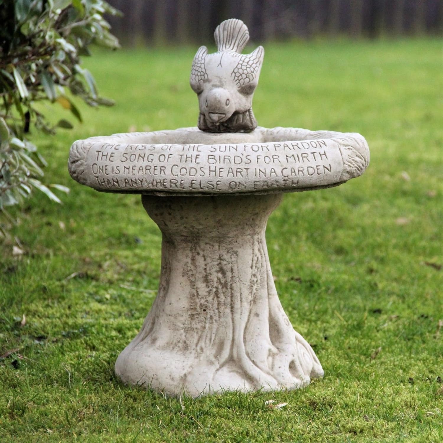 Kiss Of The Sun Bird Bath Feeder Detailed Cast Stone Garden