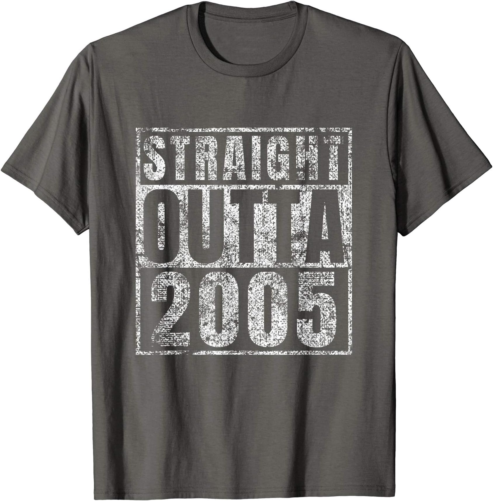 Straight Outta 2005 17th Birthday Gifts CoStraight Outta 2005 Gifts for 17 Year Old Male Boys Girls T-Shirt