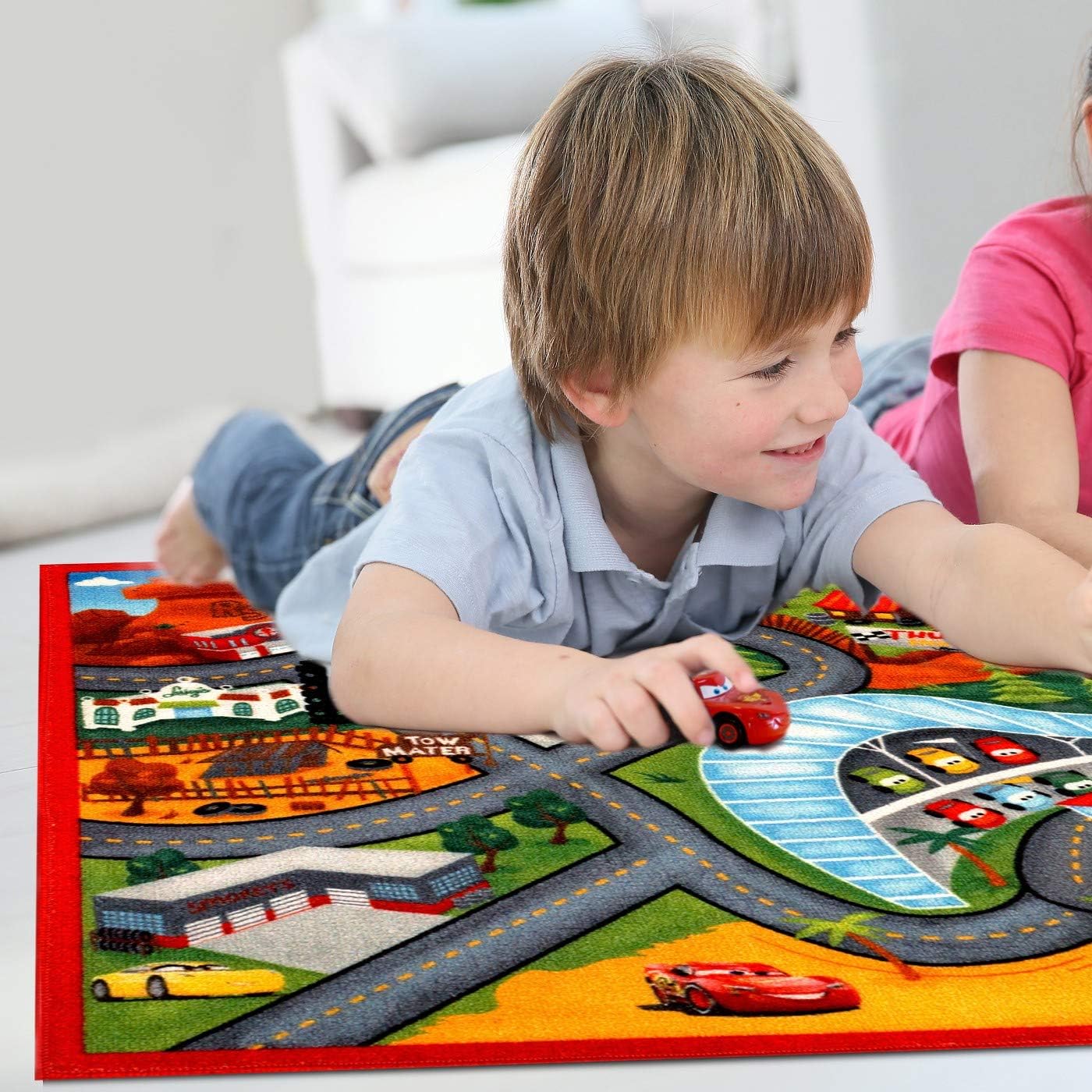 Perfect for Bedroom and Playroom Disney Cars Lightning McQueen 3 2'7 x3'8 Game Rug