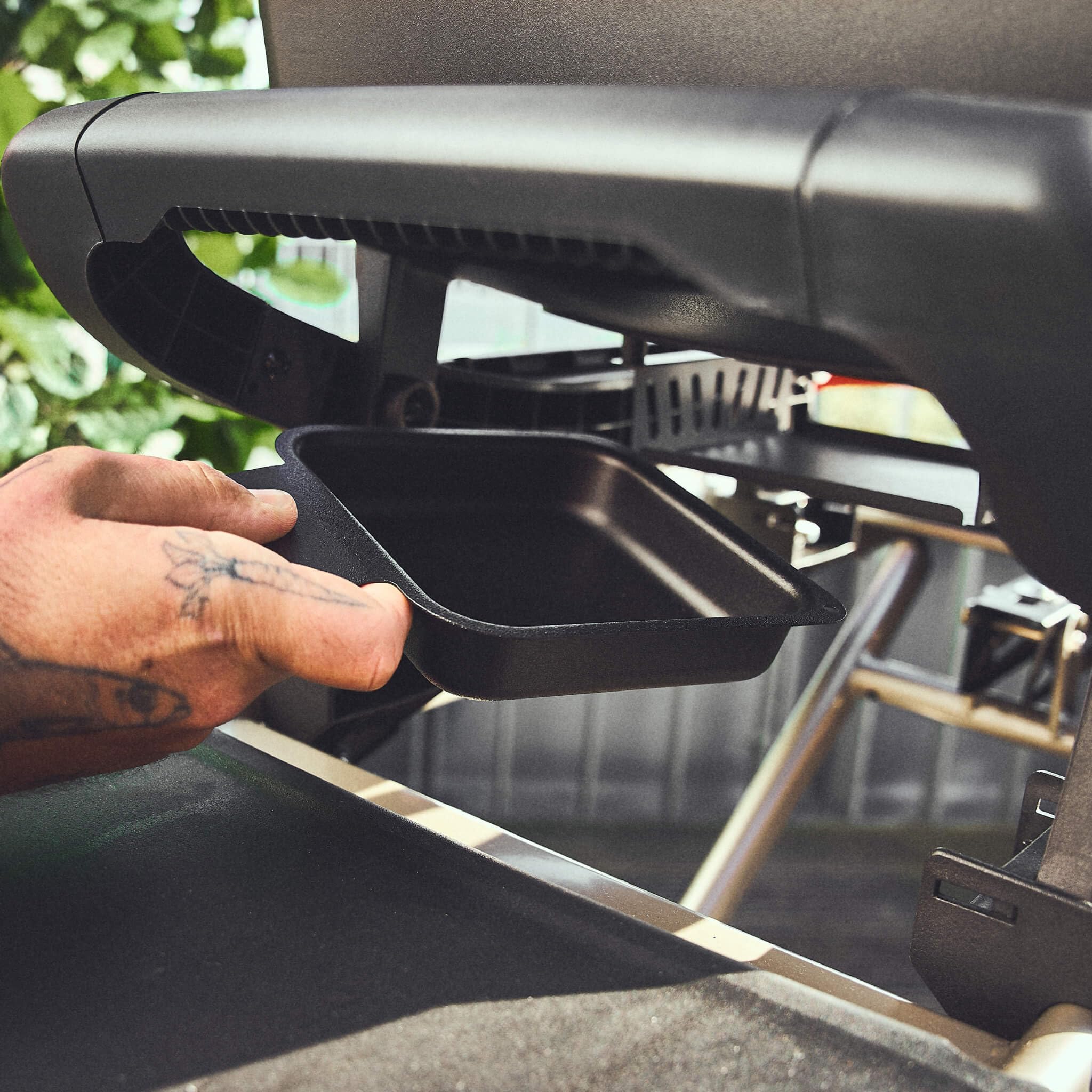 BURNHARD® 2-Brenner Gasgrill WAYNE 4,4 kW – Tragbarer Balkongrill - Tischgasgrill klein mit Aludruckguss Brennkammer inkl. Abdeckhaube - Gusseisen Grillrost 9