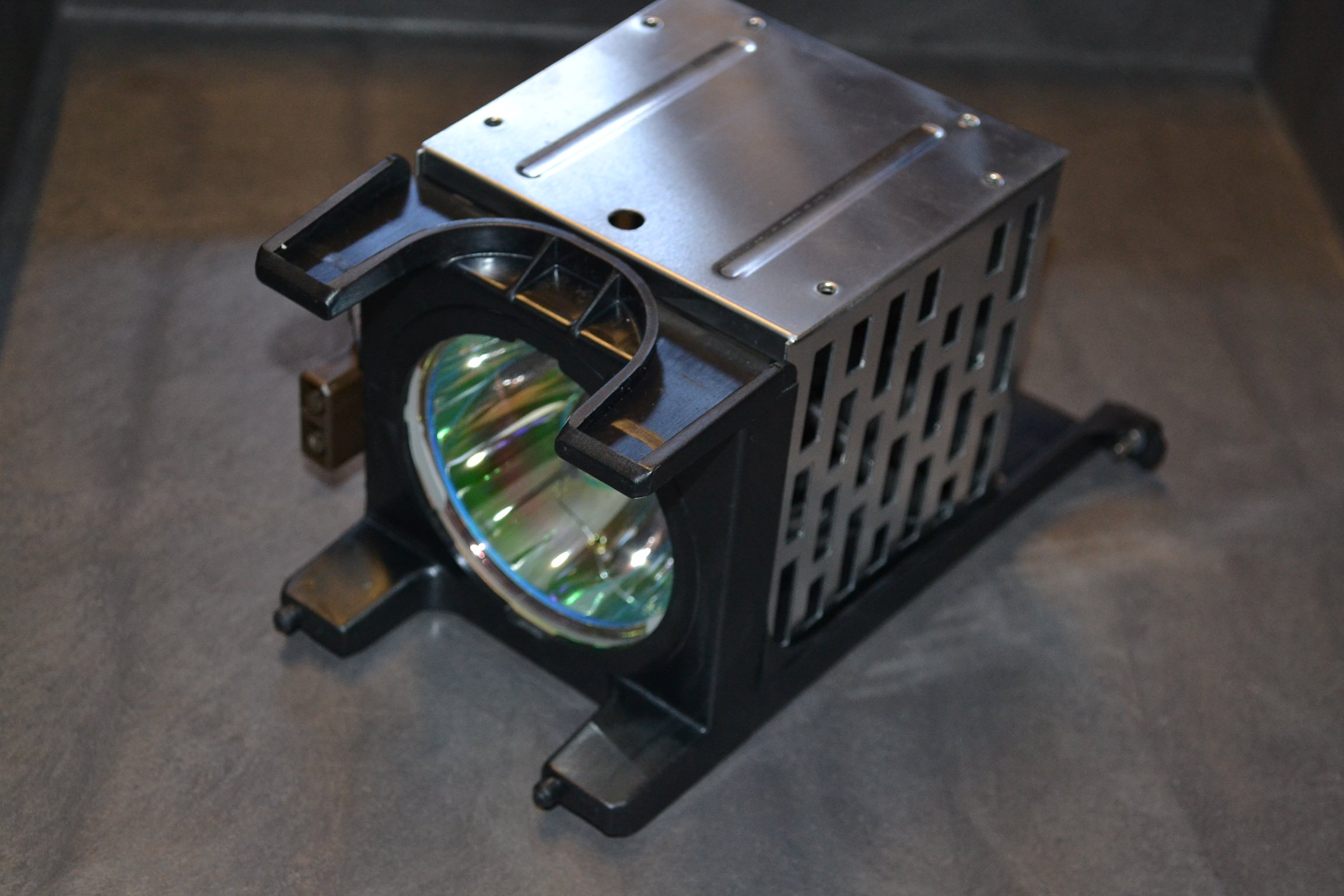 Toshiba Y196LMP 150 Watt TV Lamp Replacement Free Shipping eBay