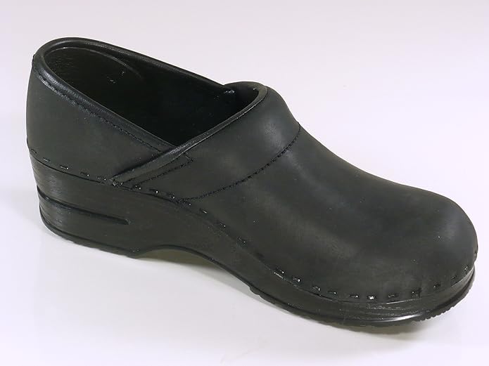 bjorndal clogs