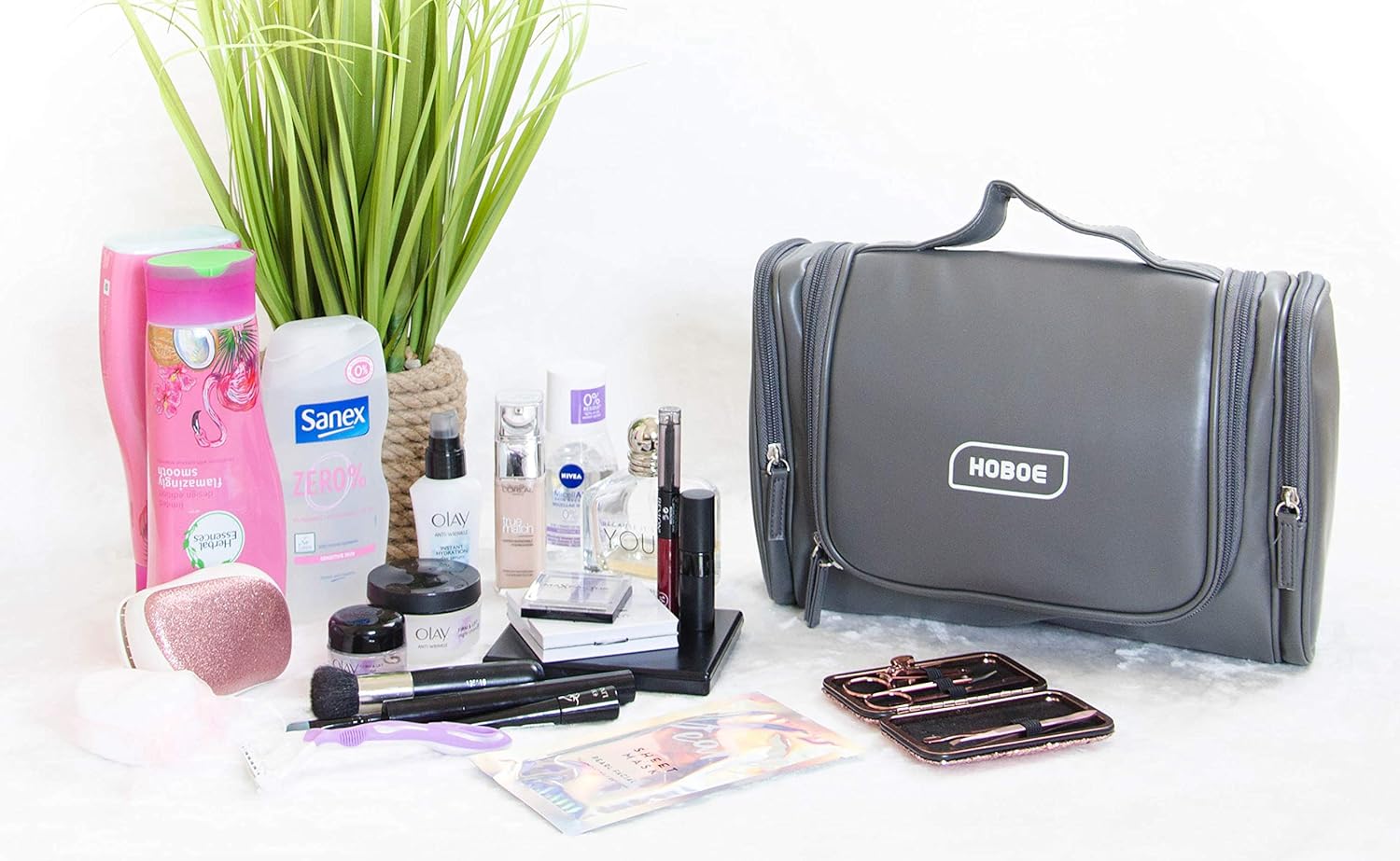 mens wash bag with compartments