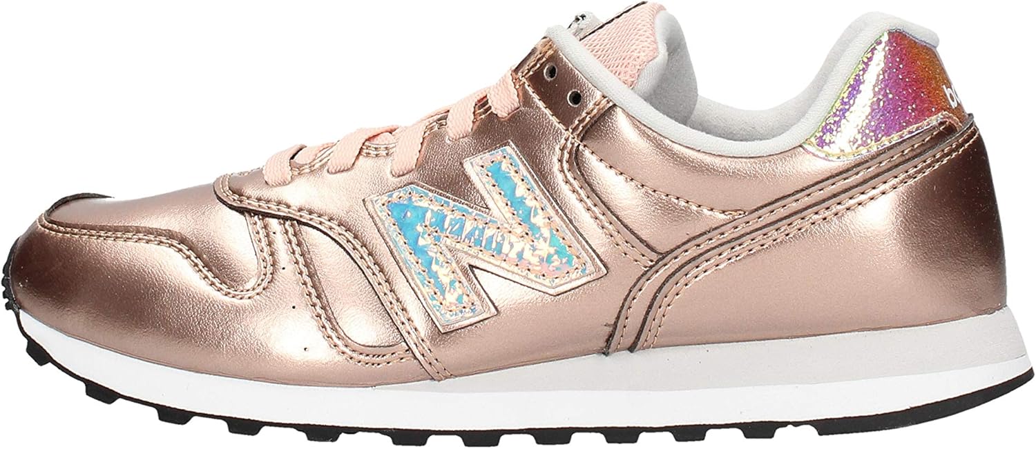 Amazon.com: New Balance 373 Womenâs Bronze Sneaker WL373GA2 : Clothing