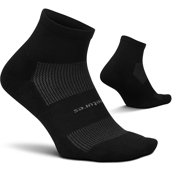 Feetures Elite Max Cushion Quarter Sock- Calzini sportivi da corsa per uomini e donne, compressione mirata, assorbimento dell'umidità, Colore: bianco., Small