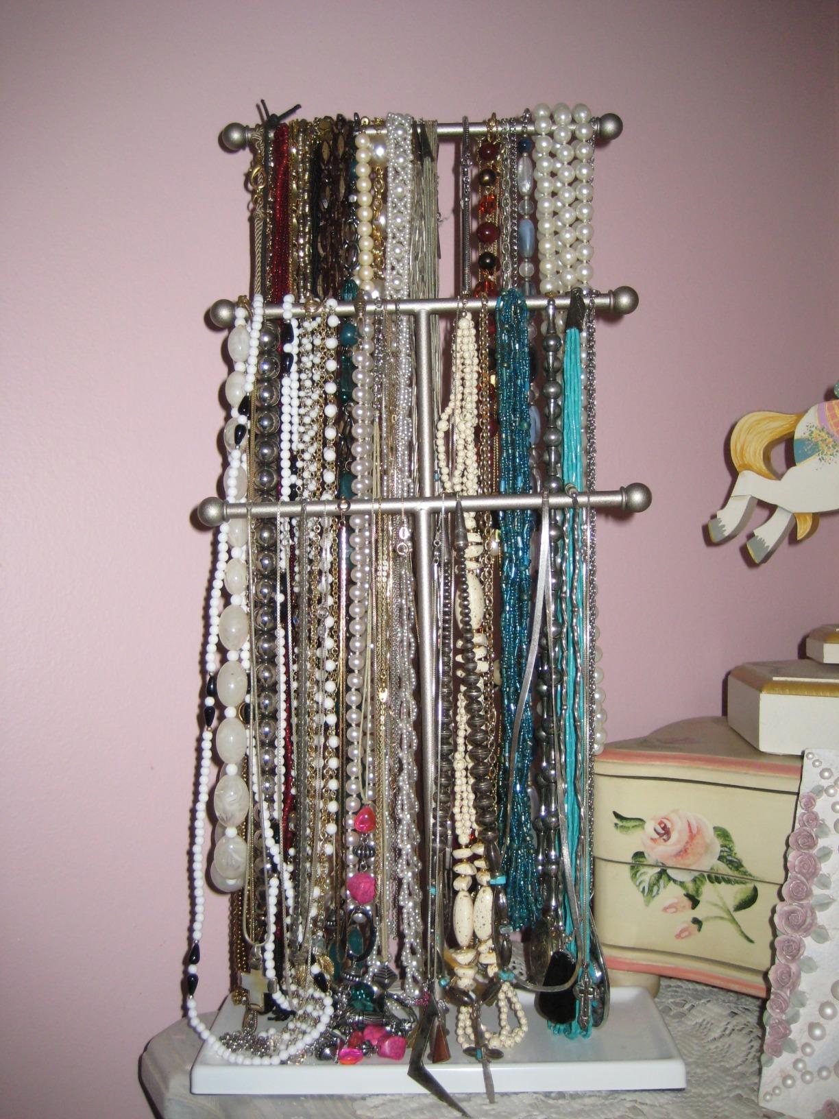 7/mo Finance Umbra Trigem Hanging Jewelry Organizer Tiered Tabletop