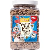 Friskies Purina Party Mix Natural YUMS Tuna Cat Treats, 20 oz Canister | Wholesome seafood-flavored treats with added vitamins and minerals, no artificial colors or preservatives