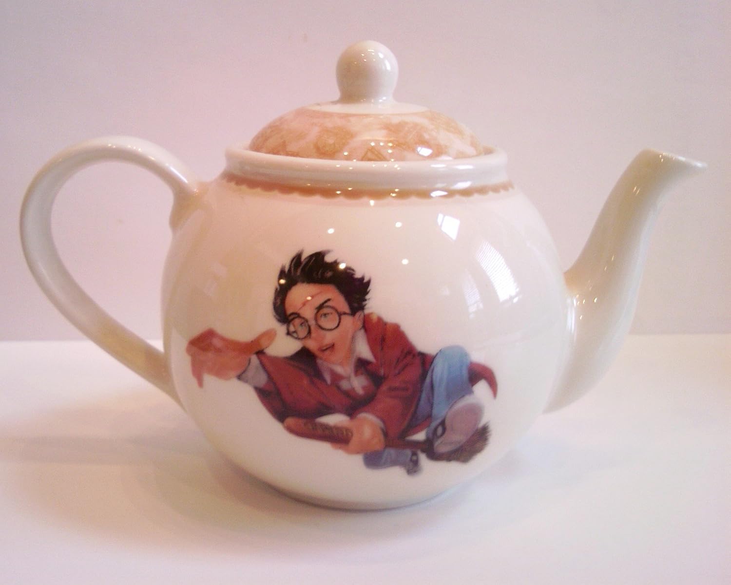 Wedgwood Johnson Brothers Harry Potter Teapot Imported