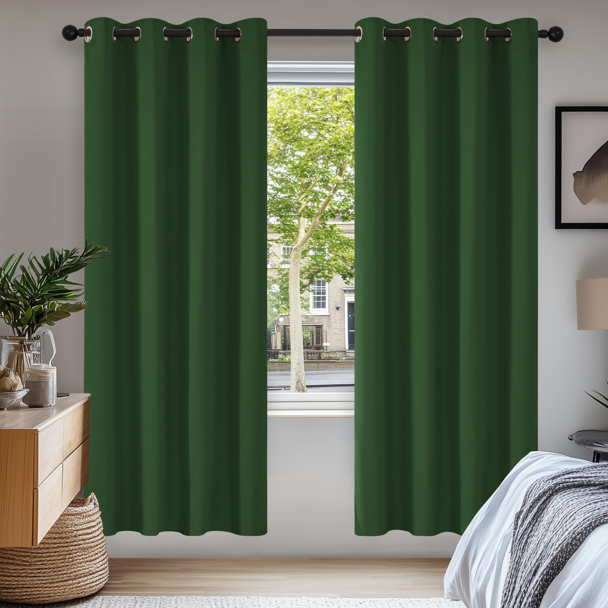 Deconovo Blackout Curtains Super Soft Bedroom Curtains Thermal Insulated Energy Saving Curtains for Kids Forest Green 46x84 Inch 2 Panels
