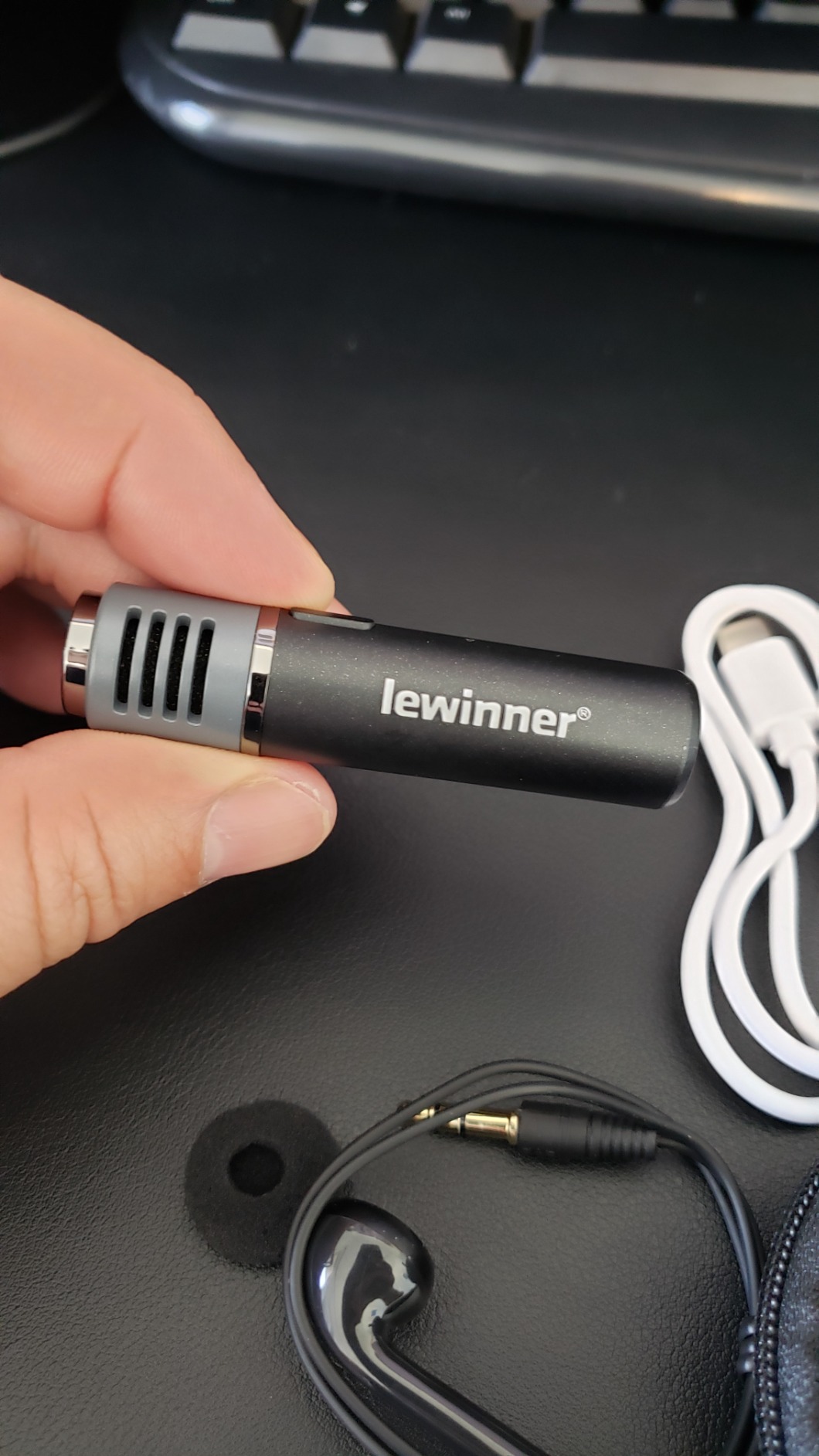 12/mo Finance Lewinner Wireless Lavalier Microphone Bluetooth 48KHz