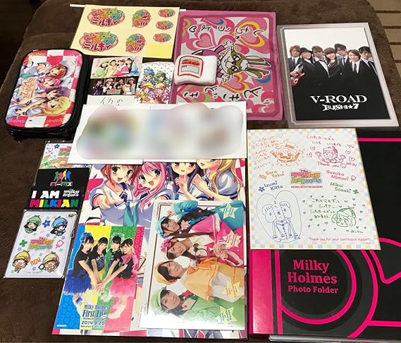 Amazon 三森すずこ ミルキィホームズ グッズまとめ売り みもりん M S ラブライブ アニメ 萌えグッズ 通販