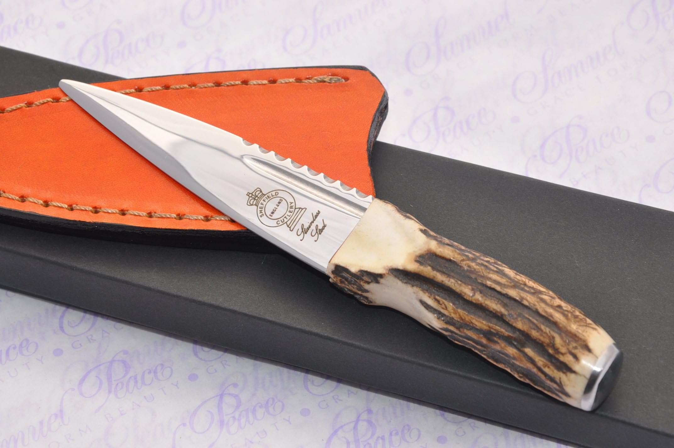 Genuine Sambar Stag Handle Sheffield Sgian Dubh Boxed with Superior Leather Sheath Stamped Sheffield England