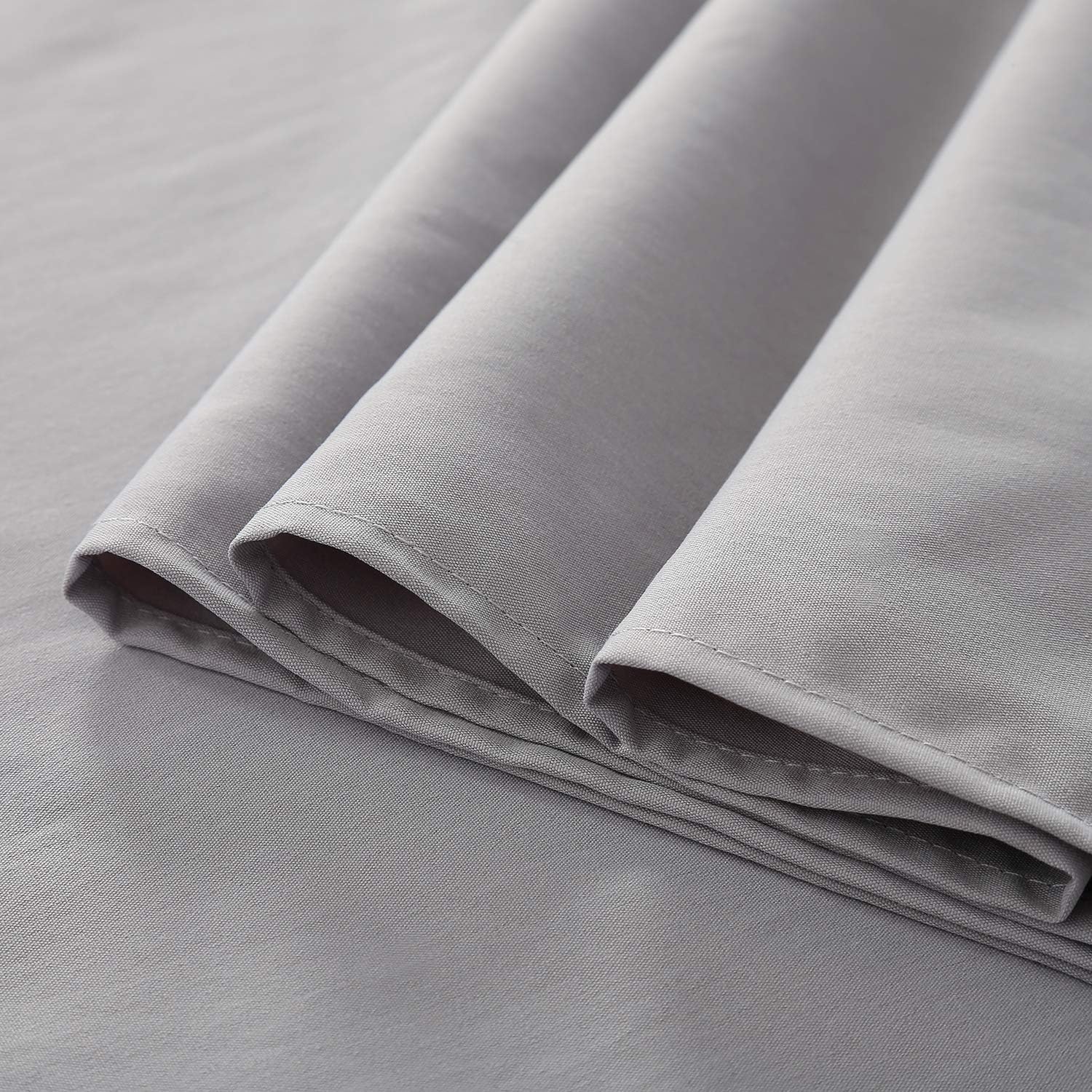Spillproof Tablecloths Polyester Table Linens Kitchen Rectangle Tablecovers Dinning Tabletop Decorations Gray 60x84inch: Kitchen & Dining