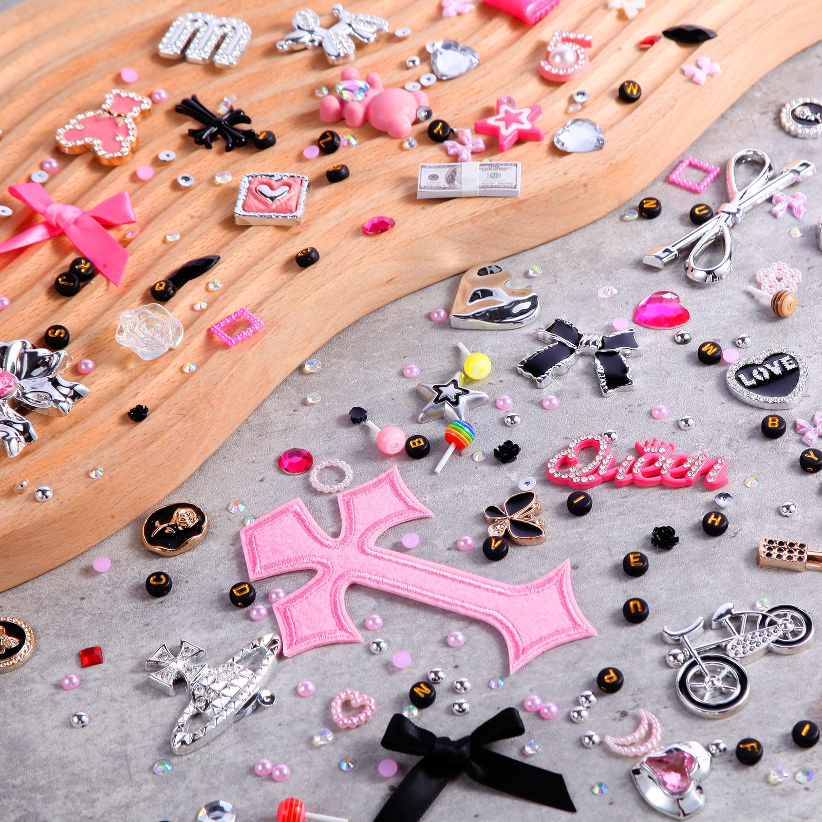 2380 Pcs Junk Phone Case Charms Kit,Charms for Customizing Diy Cases ，With Nail Accessories,Cute Bow,Flatback Pearls,Star,Love, Candy,Letter Beads,Cute Aesthetic Big Decor for Personalization