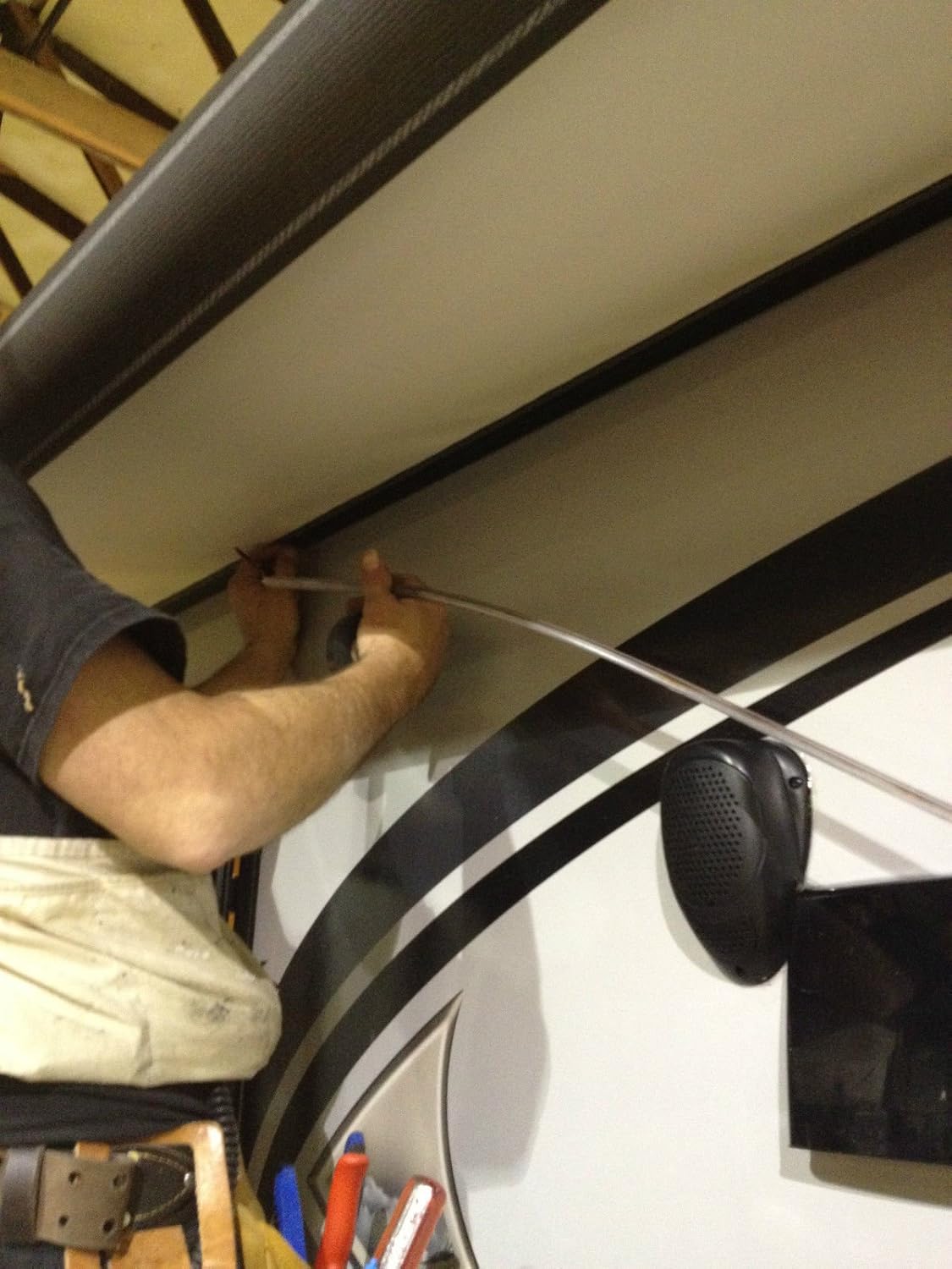 Amazoncom RecPro RV WHITE LED Awning Party Light W Mounting