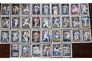 TOPPS TOTAL Los Angeles Dodgers 2025 Topps Complete Mint 33 Card Team Set Featuring Shohei Ohtani Cards 1 and 400, Freddie Freeman, Mookie Betts with 7 Rookie Cards including River Ryan and Roki Sasaki Plus