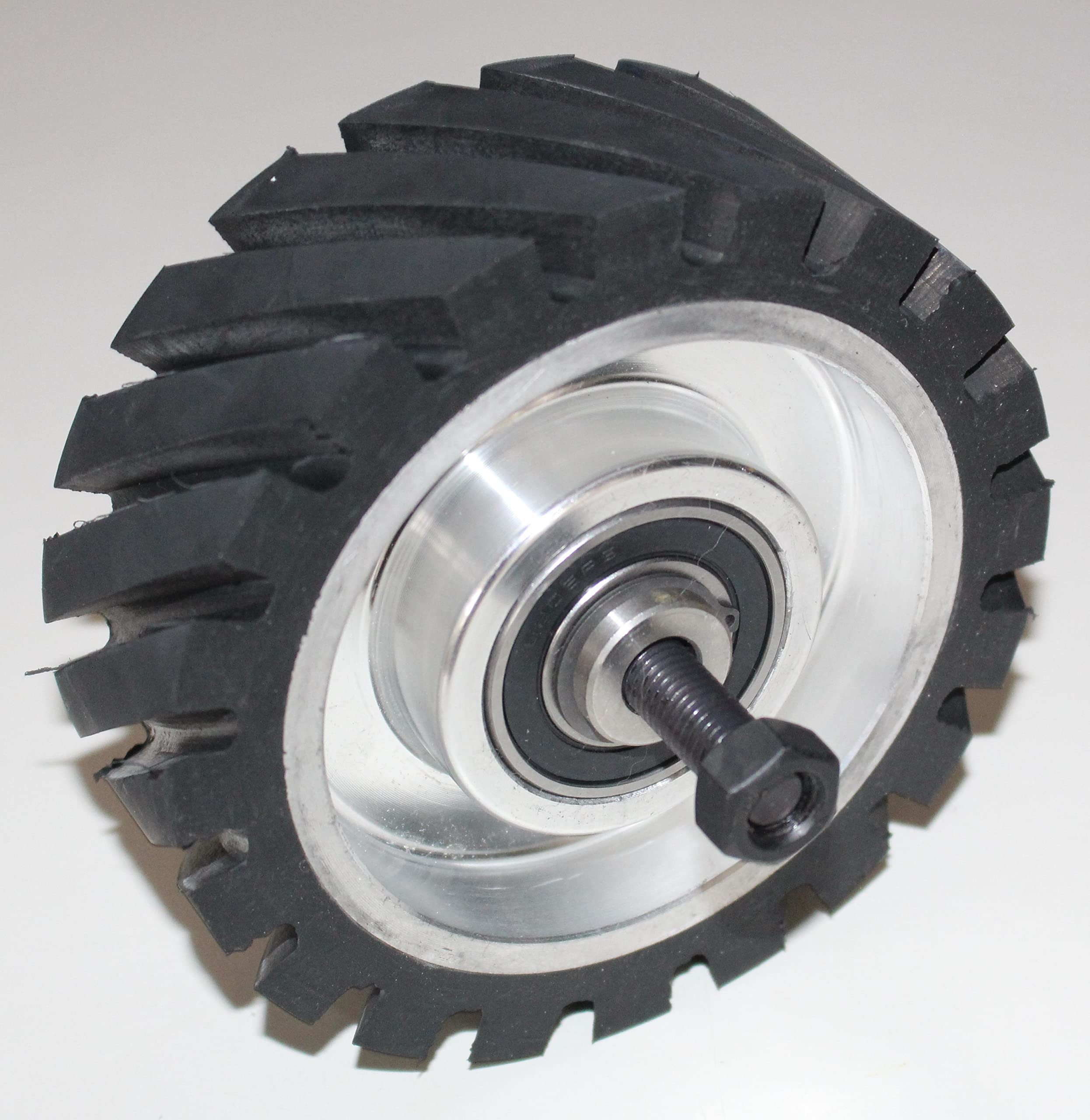 150 x 50 mm Rubber Contact Wheel Belt Grinder Tooth Surface Aluminium Core with 12 mm Shaft Ready for Assembly