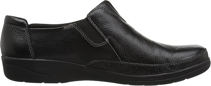 clarks women's cheyn bow loafer