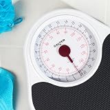 Salter Doctor’s Style Mechanical Bathroom Scale 150kg Easy Read Dial view 5