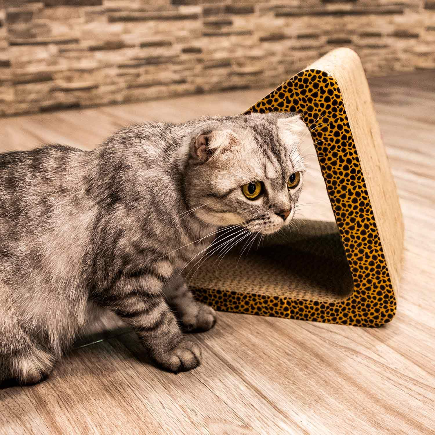 ZENEZ Cat Scratching Posts, 3-Sided Vertical Cat Scratcher Scratching Board Triangle Angles Cardboard