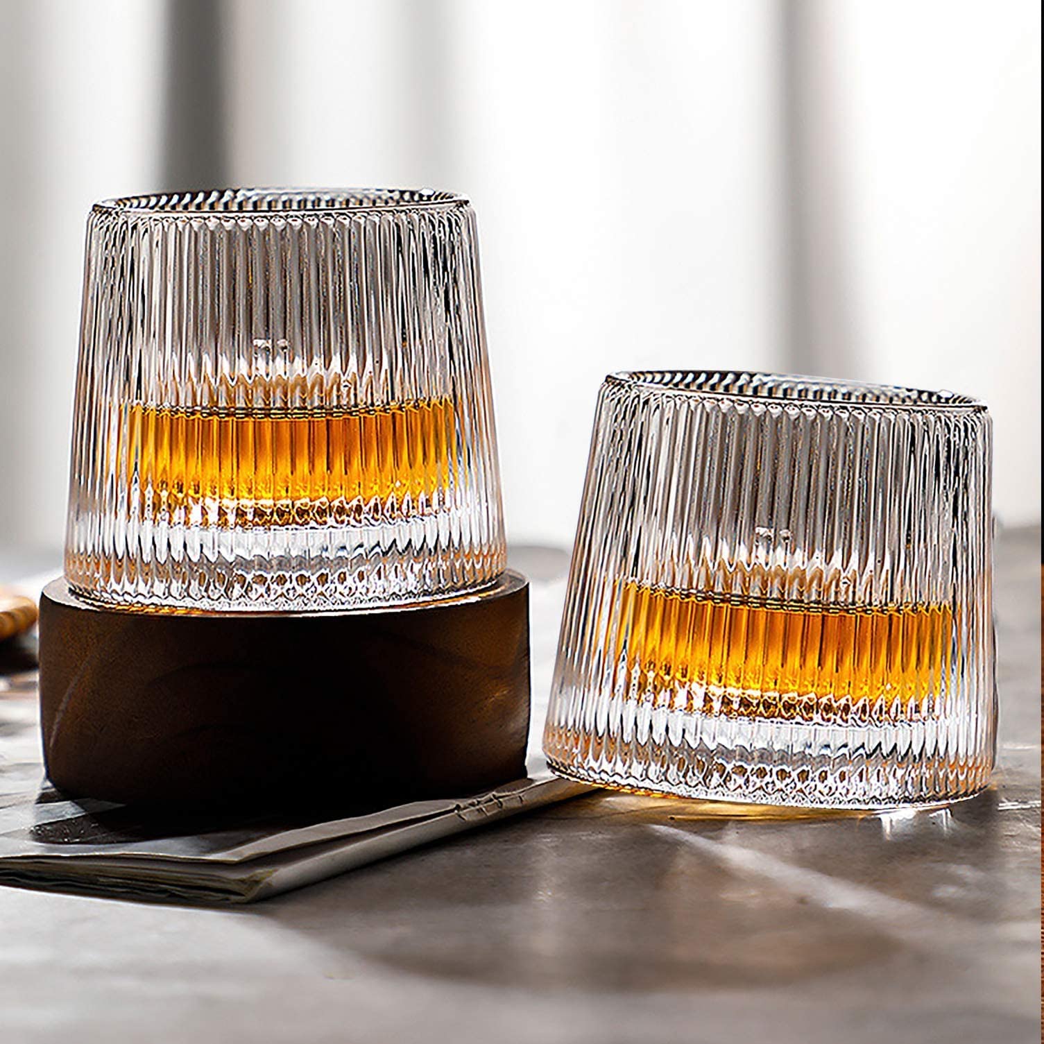 DAWNTREES Whiskey Glasses Set of 2,Personalised Whiskey Tumbler,Crystal Wedge Glass,Ball Shaped Protrusion at Bottom, Table Top can Rotate 360 Degrees,…