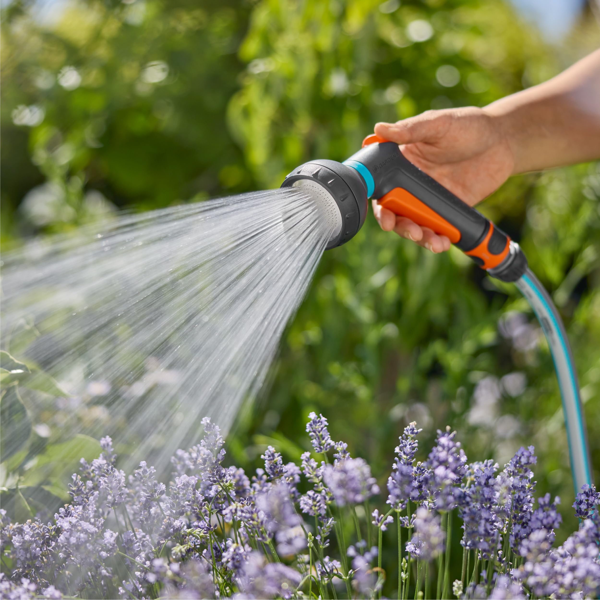 Gardena Classic Bewässerungsbrause Spritzen & Brausen: Classic Bewässerungsbrause, Weiches Sprühbild für die Pflanzenbewässerung, Made in Germany, Auf Langlebigkeit ausgelegt (18365-20) 7