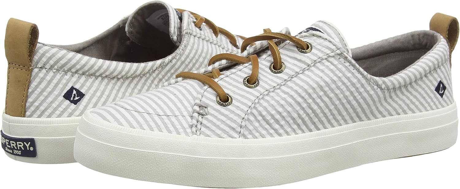 women's crest vibe seersucker stripe sneaker