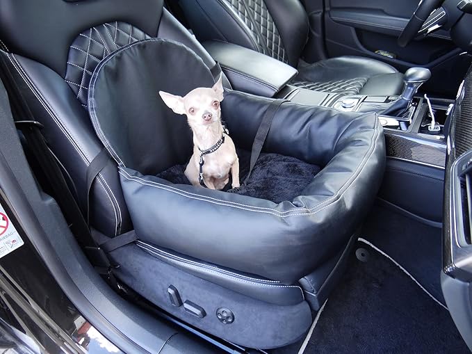 Hossi's Wholesale Knuffliger Leder-Look Autositz für Hund, Katze oder Haustier + Premium Hunde-Sicherheitsgurt