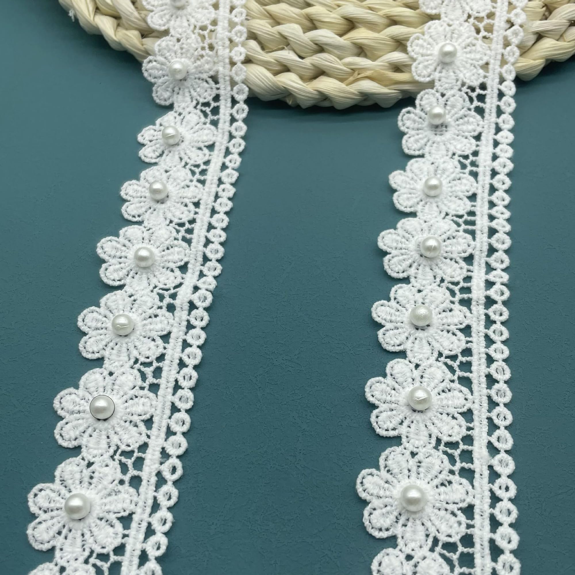 XCSJ 5 Yards 3 cm Width Daisy Lace Trim Ribbon Flower Lace Edge Trim Ribbon Daisy Applique Sewing Dressmaking Edging Trimmings for Clothes, Wedding Bridal Dress, DIY Crafts, Party Decor (White) #2 — image 1