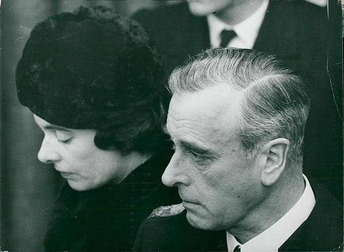 Vintage Photo Of Louis Mountbatten 1st Earl Mountbatten Or Burma Amazon Ca Home Kitchen