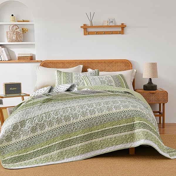 WONGS BEDDING BOHO QUILT SET QUEEN SIZE, SAGE GREEN BOHEMIAN 3 PIECES QUILT SETS, LIGHTWEIGHT BEDSPREAD COVERLET BEDDING SET FOR ALL SEASON (96″X90″)